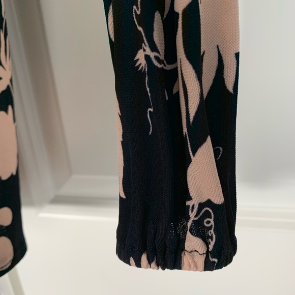 Shirt - Picture 4 of 4